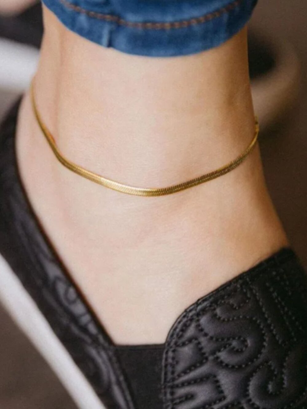 Dainty Herringbone Anklet